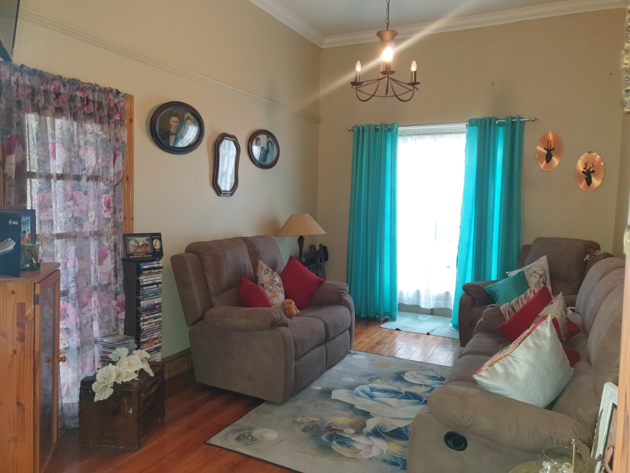 4 Bedroom Property for Sale in Frankfort Free State